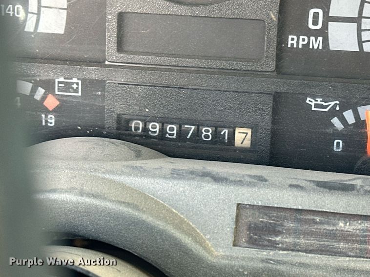 image for item NS9072 2000 GMC C7500  utility / service truck