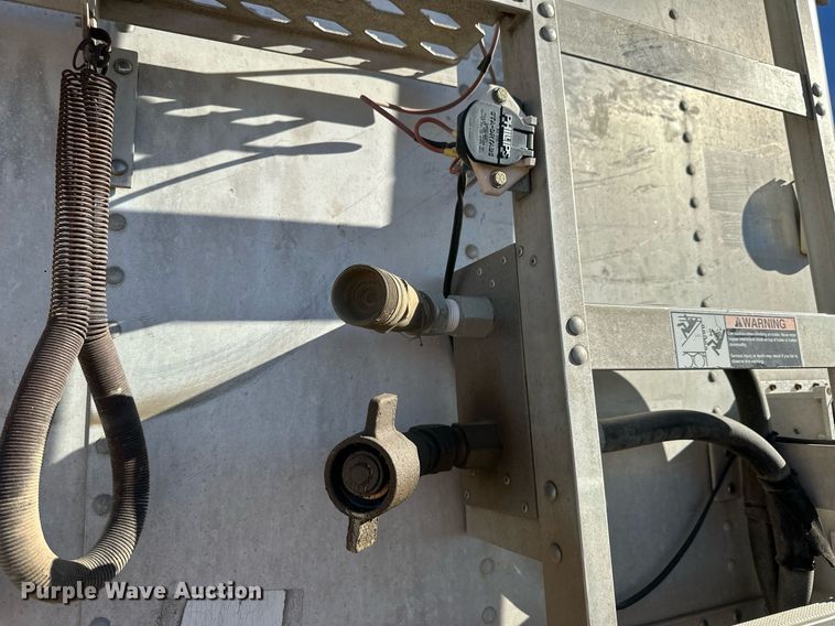 image for item NS9103 2008 Wilson DWG-550WB  walking floor trailer