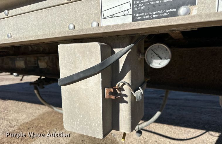 image for item NS9103 2008 Wilson DWG-550WB  walking floor trailer