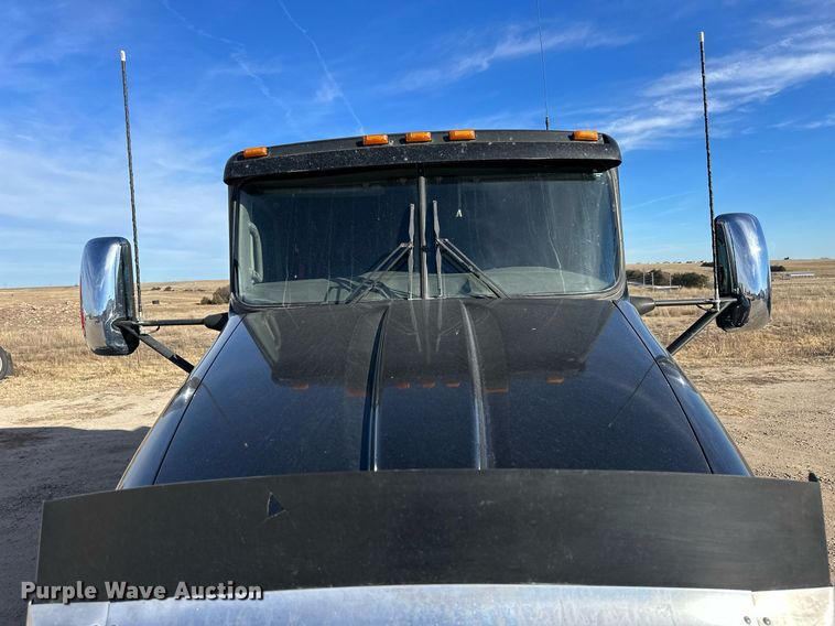 image for item NS9105 2017 Kenworth T660  semi truck