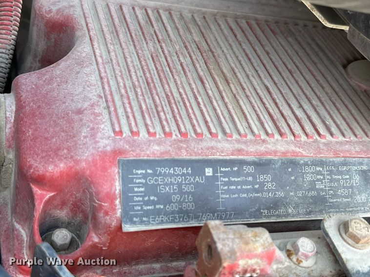 image for item NS9105 2017 Kenworth T660  semi truck