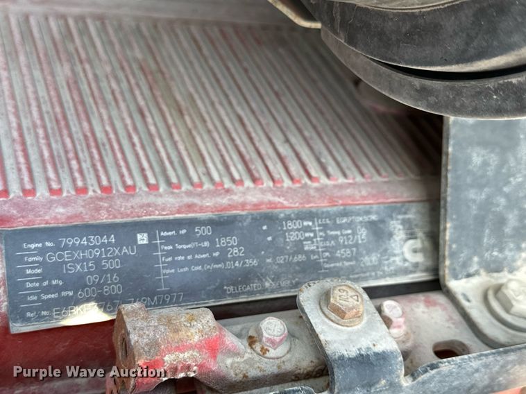 image for item NS9105 2017 Kenworth T660  semi truck