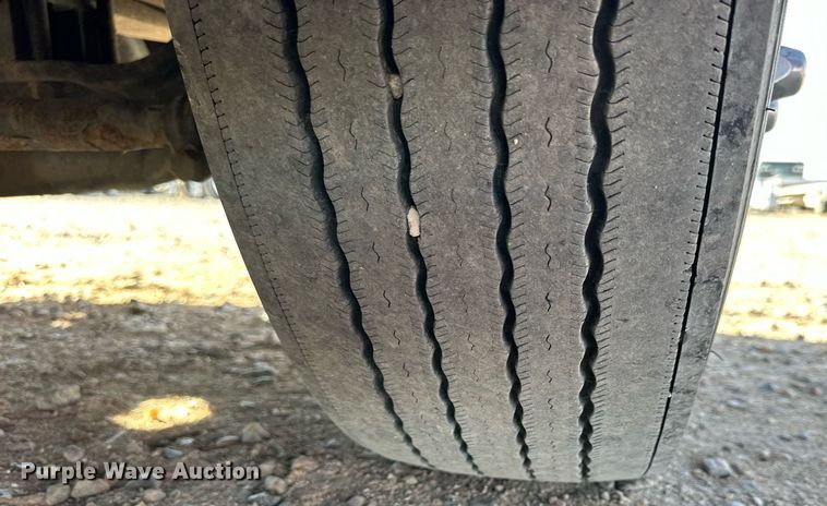 image for item NS9105 2017 Kenworth T660  semi truck