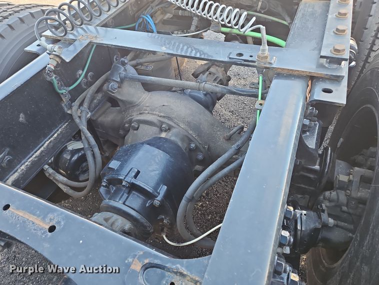 image for item NZ9111 2020 Western Star 5700XE  semi truck