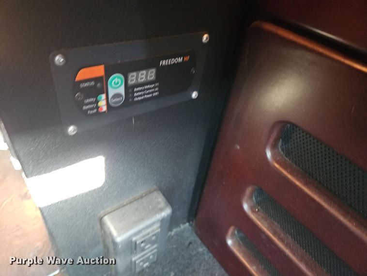 image for item NZ9111 2020 Western Star 5700XE  semi truck