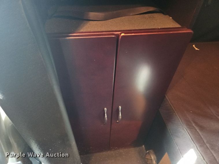 image for item NZ9111 2020 Western Star 5700XE  semi truck