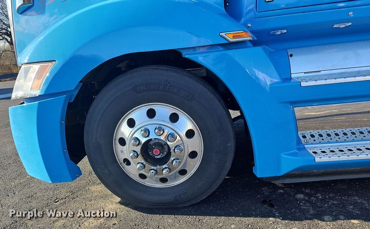 image for item NZ9111 2020 Western Star 5700XE  semi truck