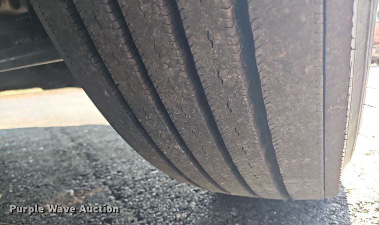 image for item NZ9111 2020 Western Star 5700XE  semi truck