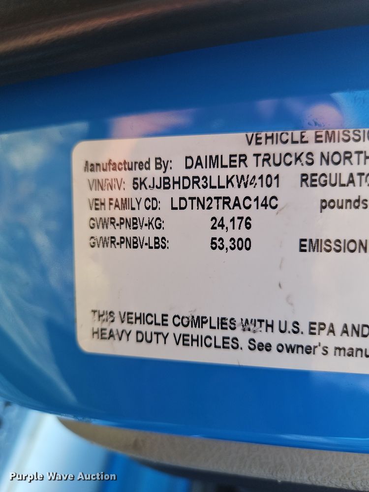 image for item NZ9111 2020 Western Star 5700XE  semi truck