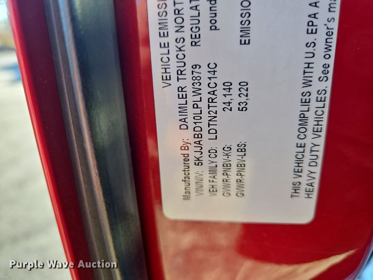 image for item NZ9112 2020 Western Star 4900EX  semi truck