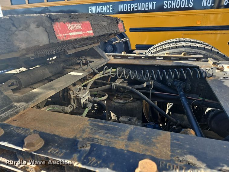 image for item NZ9118 2015 International ProStar  semi truck