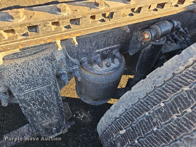 image for item NZ9119 2016 Freightliner Cascadia Evolution  semi truck