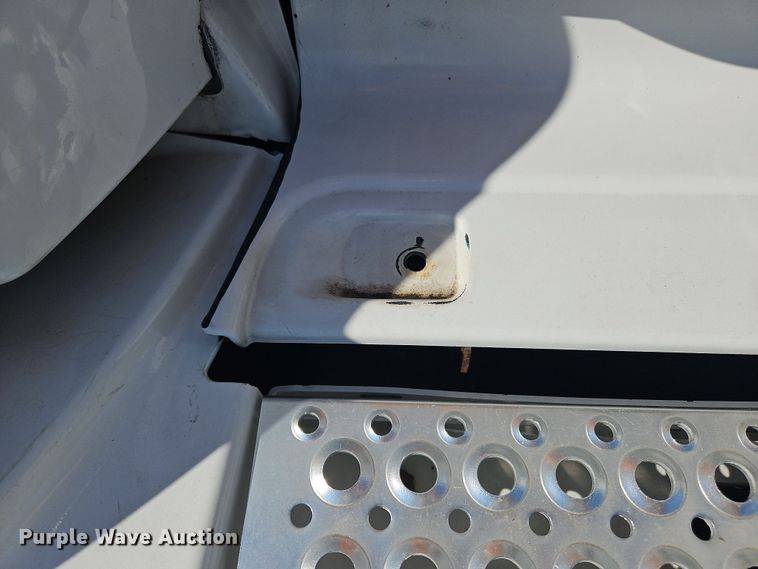 image for item NZ9120 2016 International ProStar  semi truck