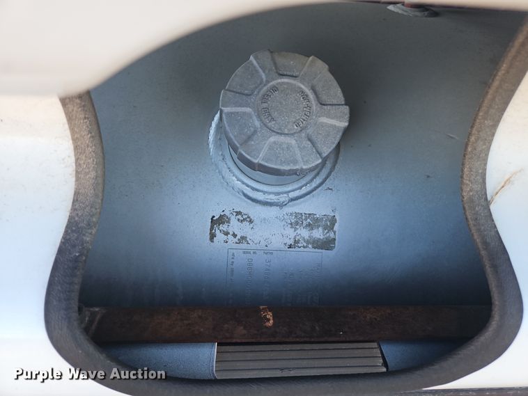 image for item NZ9120 2016 International ProStar  semi truck