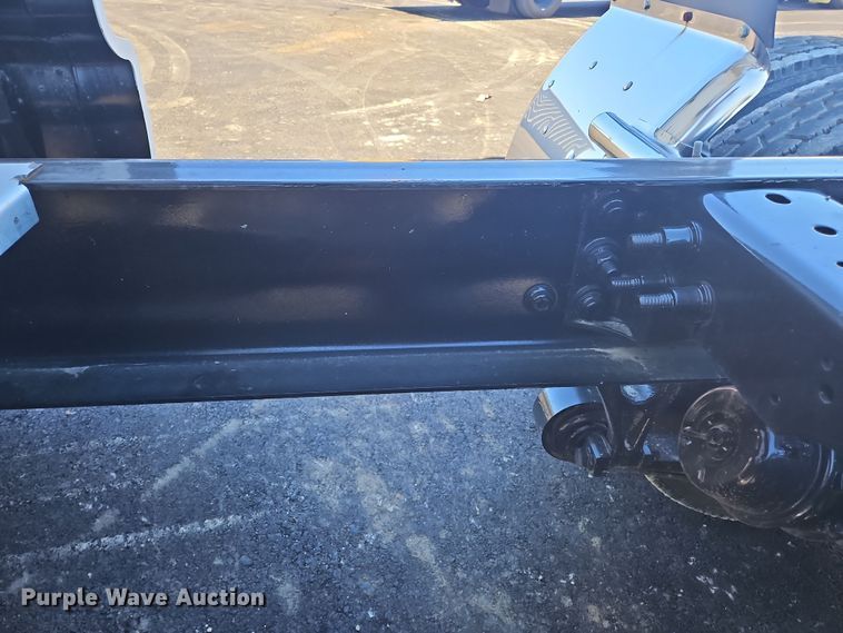 image for item NZ9120 2016 International ProStar  semi truck