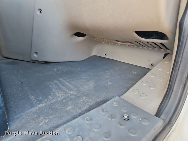 image for item NZ9121 2016 Freightliner Cascadia Evolution  semi truck