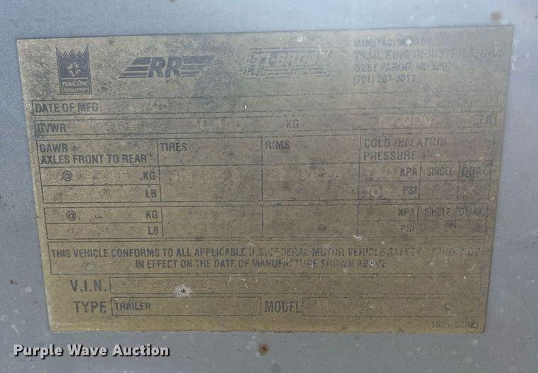 image for item OA9227 2004 Trail King TKBD22-402  bottom dump trailer