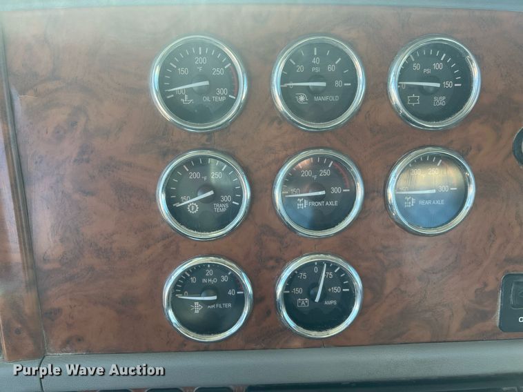 image for item OA9229 2008 Peterbilt 367  semi truck