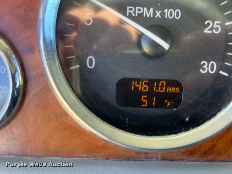 image for item OA9229 2008 Peterbilt 367  semi truck