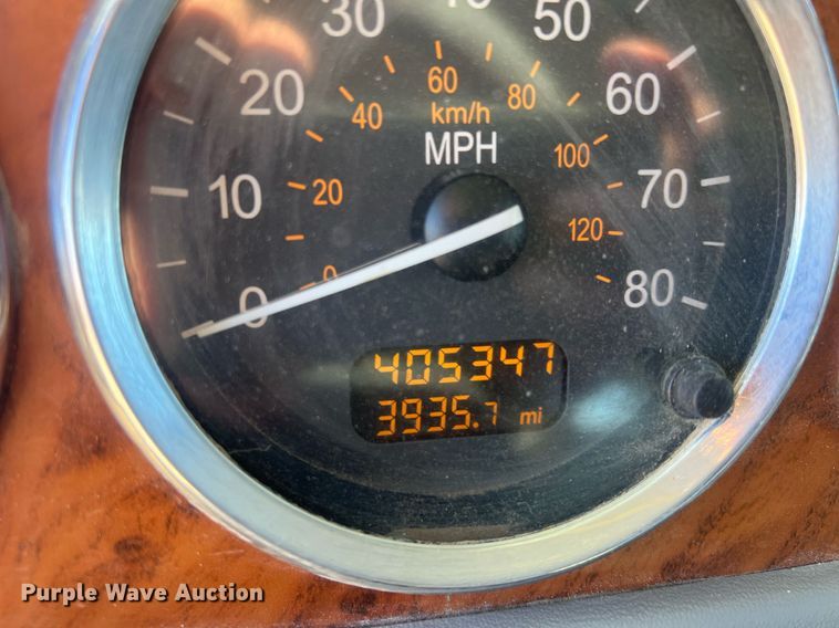 image for item OA9229 2008 Peterbilt 367  semi truck