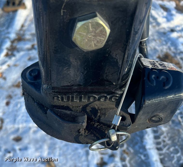 image for item OA9242 2020 Diamond C FMAX216  equipment trailer