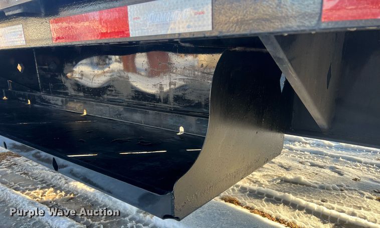 image for item OA9242 2020 Diamond C FMAX216  equipment trailer
