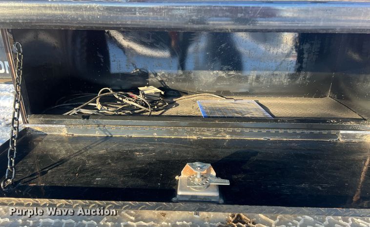 image for item OA9242 2020 Diamond C FMAX216  equipment trailer