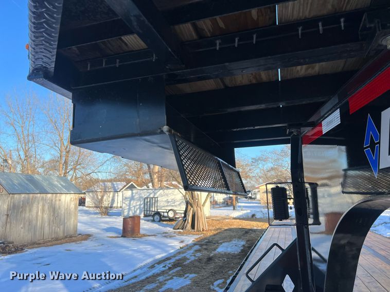 image for item OA9242 2020 Diamond C FMAX216  equipment trailer