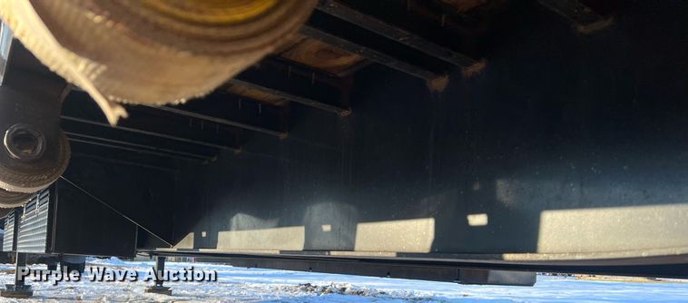 image for item OA9242 2020 Diamond C FMAX216  equipment trailer