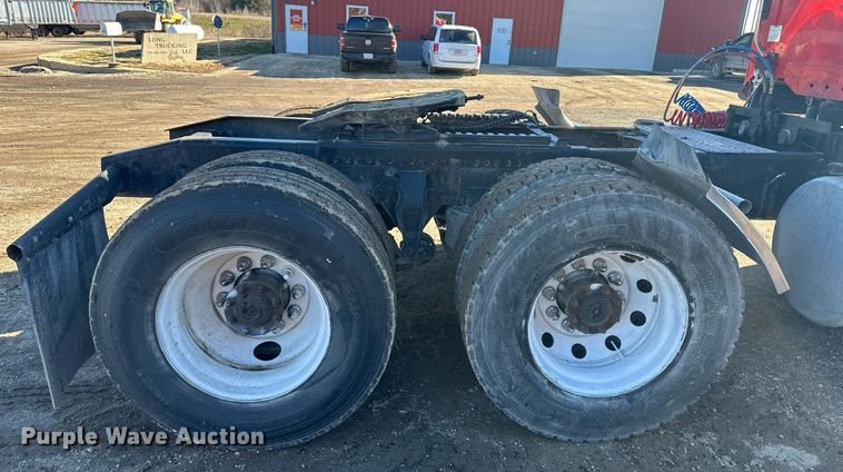 image for item OF9153 2011 Freightliner SD 122 Coronado semi truck