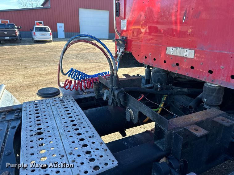 image for item OF9153 2011 Freightliner SD 122 Coronado semi truck