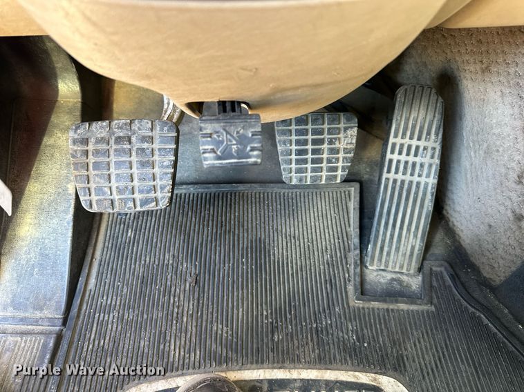 image for item OF9153 2011 Freightliner SD 122 Coronado semi truck