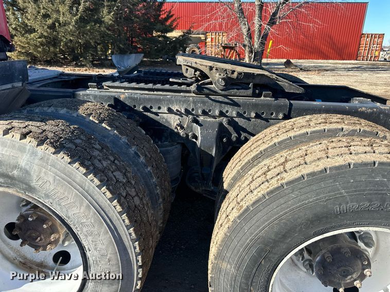 image for item OF9153 2011 Freightliner SD 122 Coronado semi truck