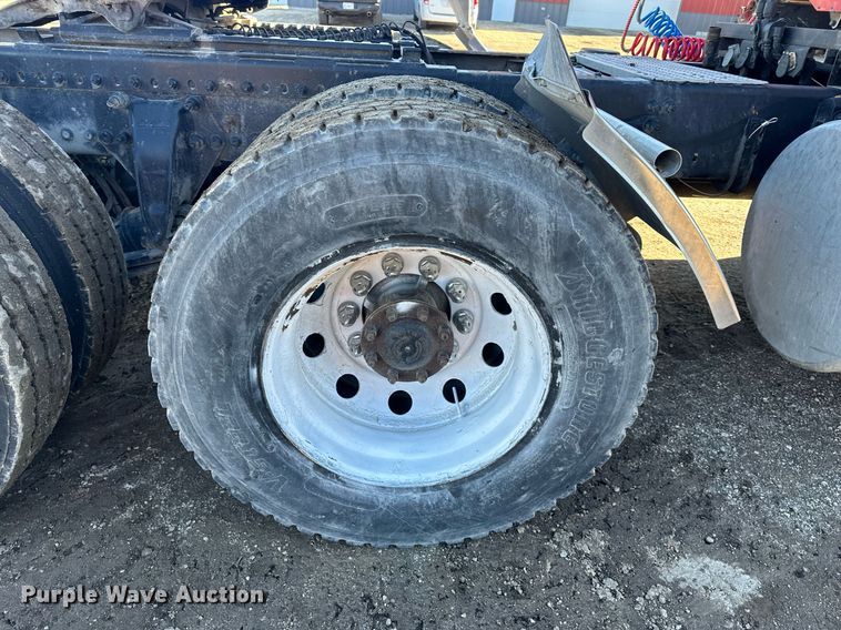 image for item OF9153 2011 Freightliner SD 122 Coronado semi truck