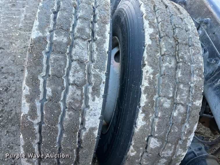 image for item OF9153 2011 Freightliner SD 122 Coronado semi truck