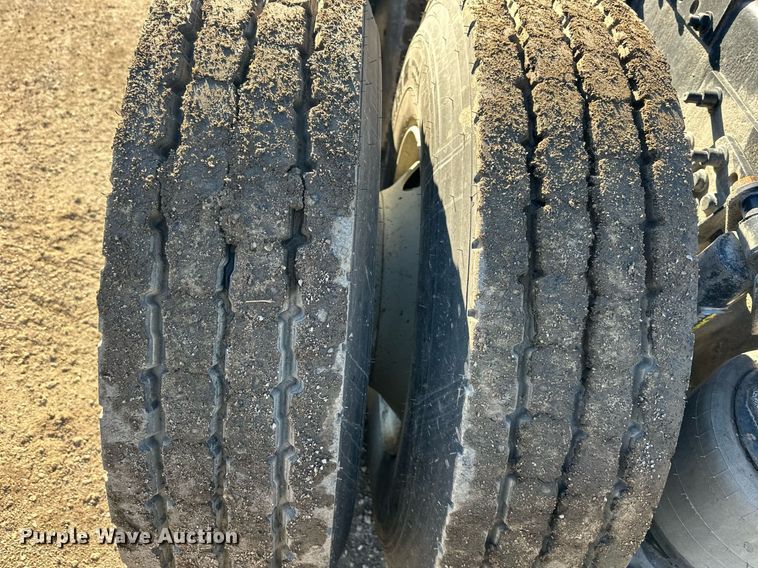 image for item OF9153 2011 Freightliner SD 122 Coronado semi truck