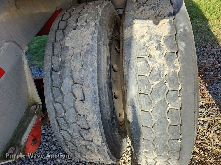 image for item OJ9704 1981 Clough Equipment  tank trailer