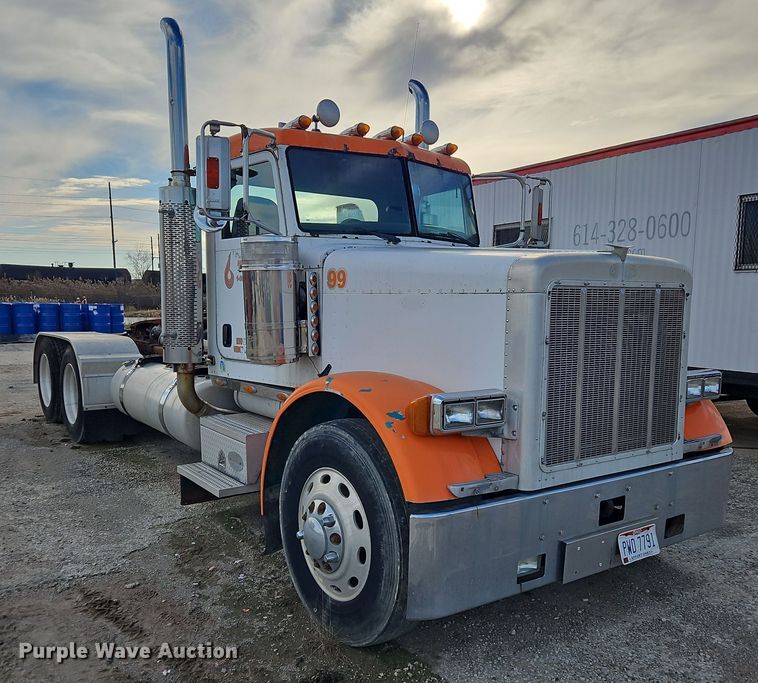 image for item OJ9706 2005 Peterbilt 379  semi truck