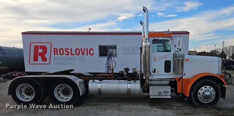 image for item OJ9706 2005 Peterbilt 379  semi truck