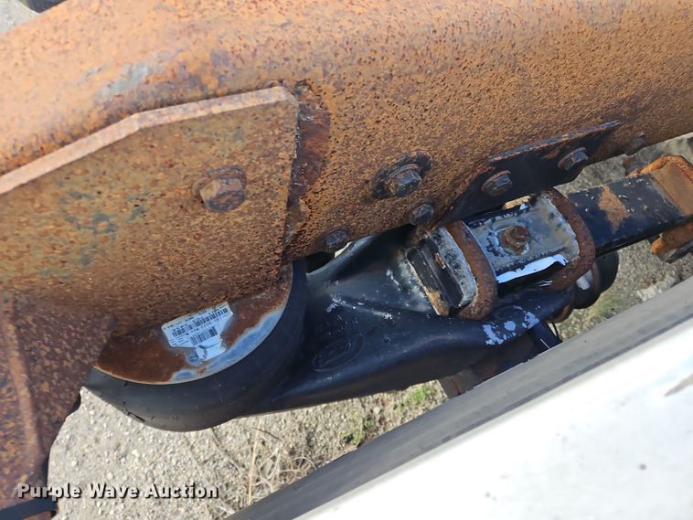 image for item OJ9706 2005 Peterbilt 379  semi truck