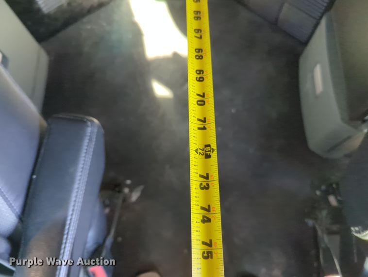 image for item OL9130 2020 Kenworth T680  semi truck