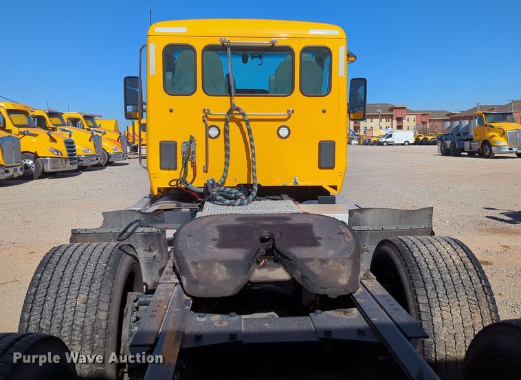 image for item OL9131 2019 Kenworth T680  semi truck