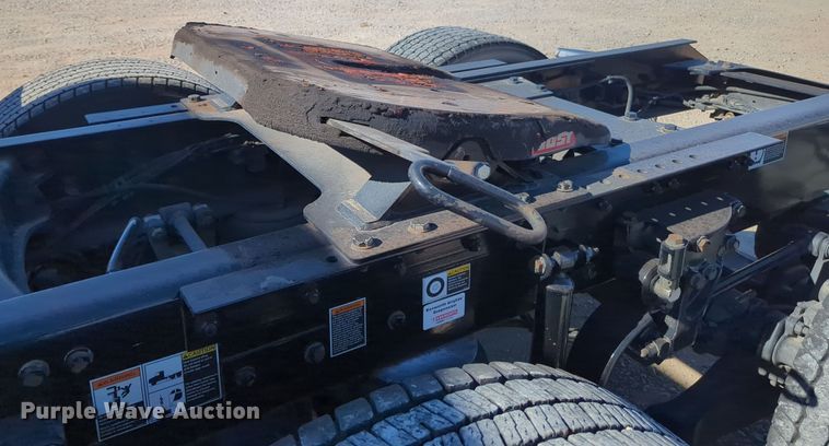 image for item OL9141 2019 Kenworth T680  semi truck