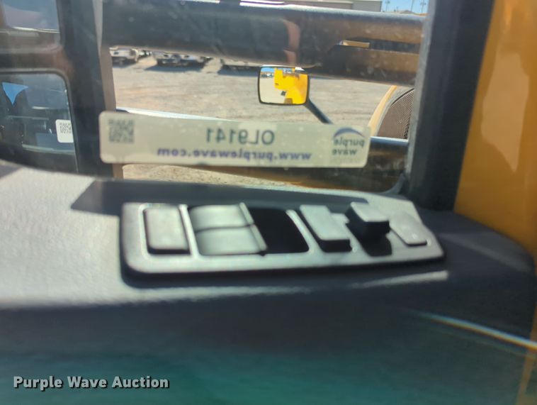 image for item OL9141 2019 Kenworth T680  semi truck