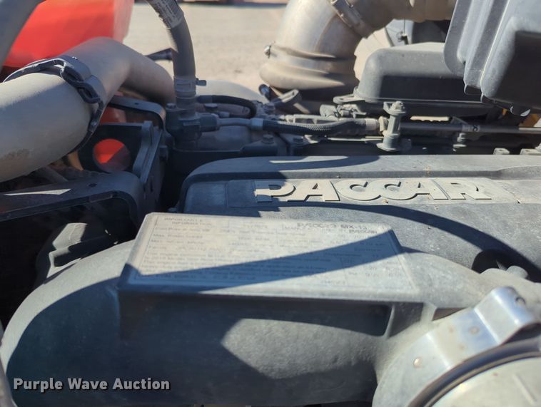 image for item OL9141 2019 Kenworth T680  semi truck