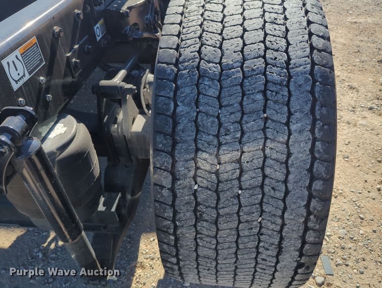 image for item OL9141 2019 Kenworth T680  semi truck