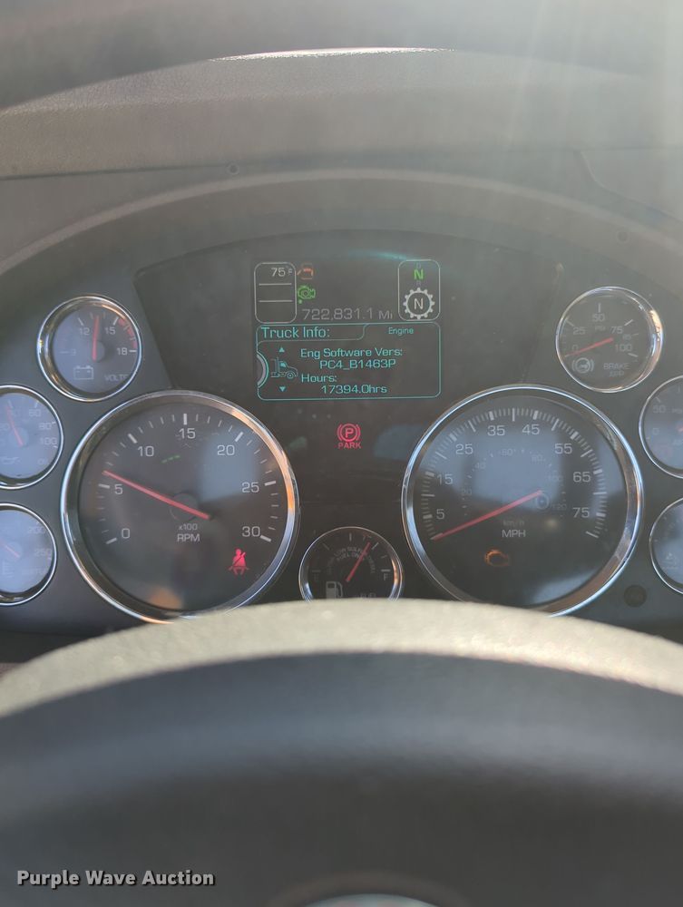 image for item OL9143 2019 Kenworth T680  semi truck