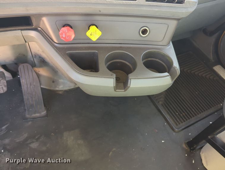 image for item OL9143 2019 Kenworth T680  semi truck