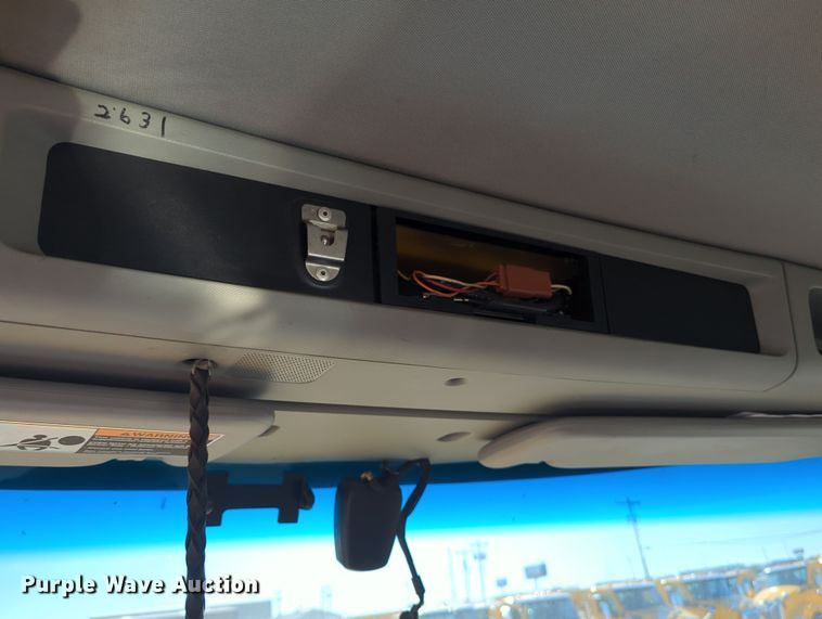 image for item OL9143 2019 Kenworth T680  semi truck