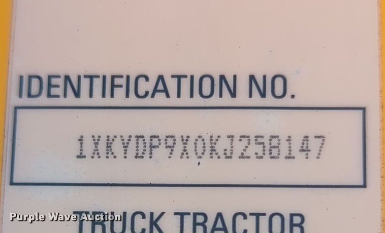 image for item OL9143 2019 Kenworth T680  semi truck